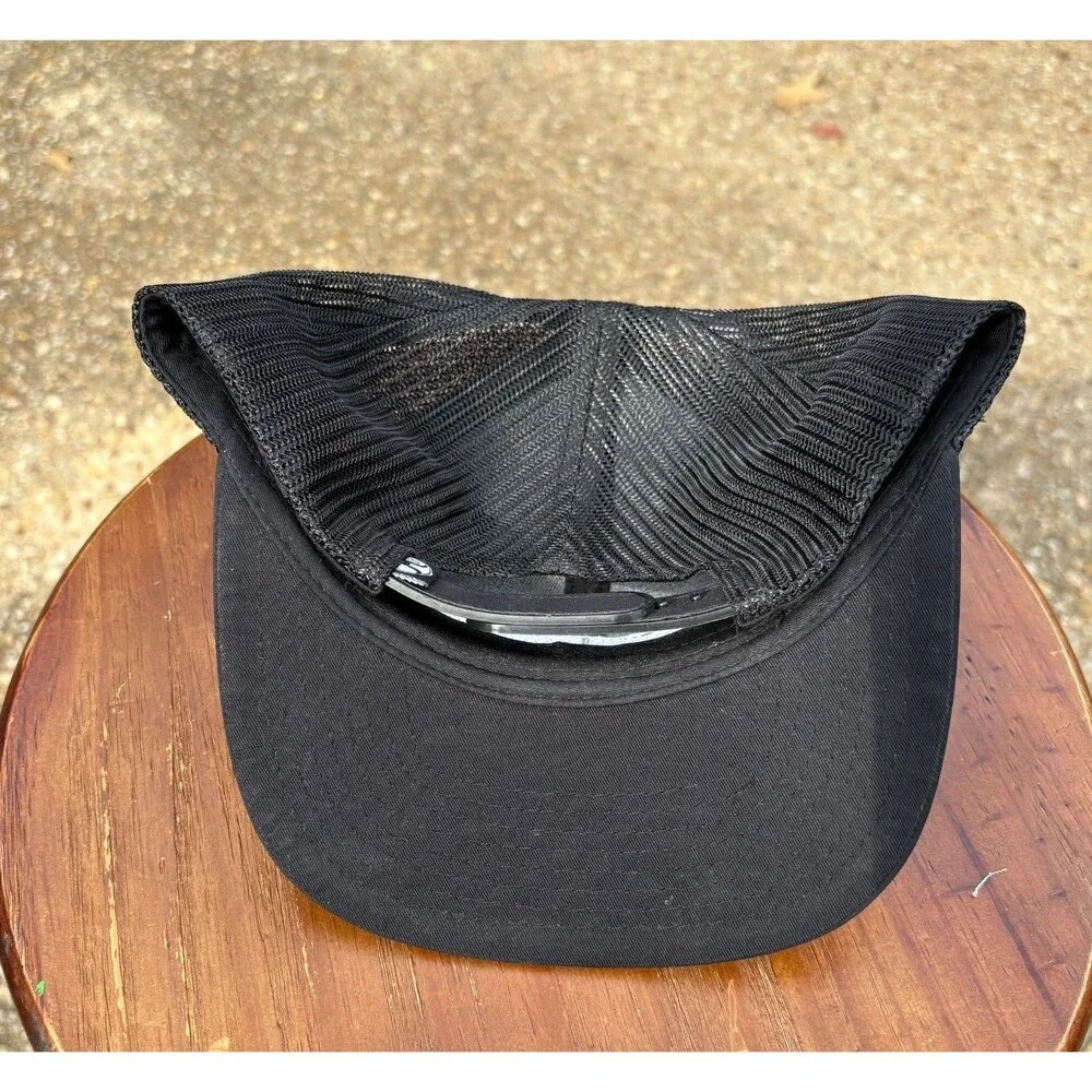 Hooey black trucker